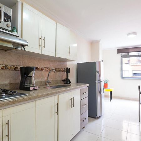 Apartamentos Laureles De La 70 Medellín Eksteriør billede