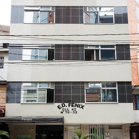 Apartamentos Laureles De La 70 Medellín Eksteriør billede