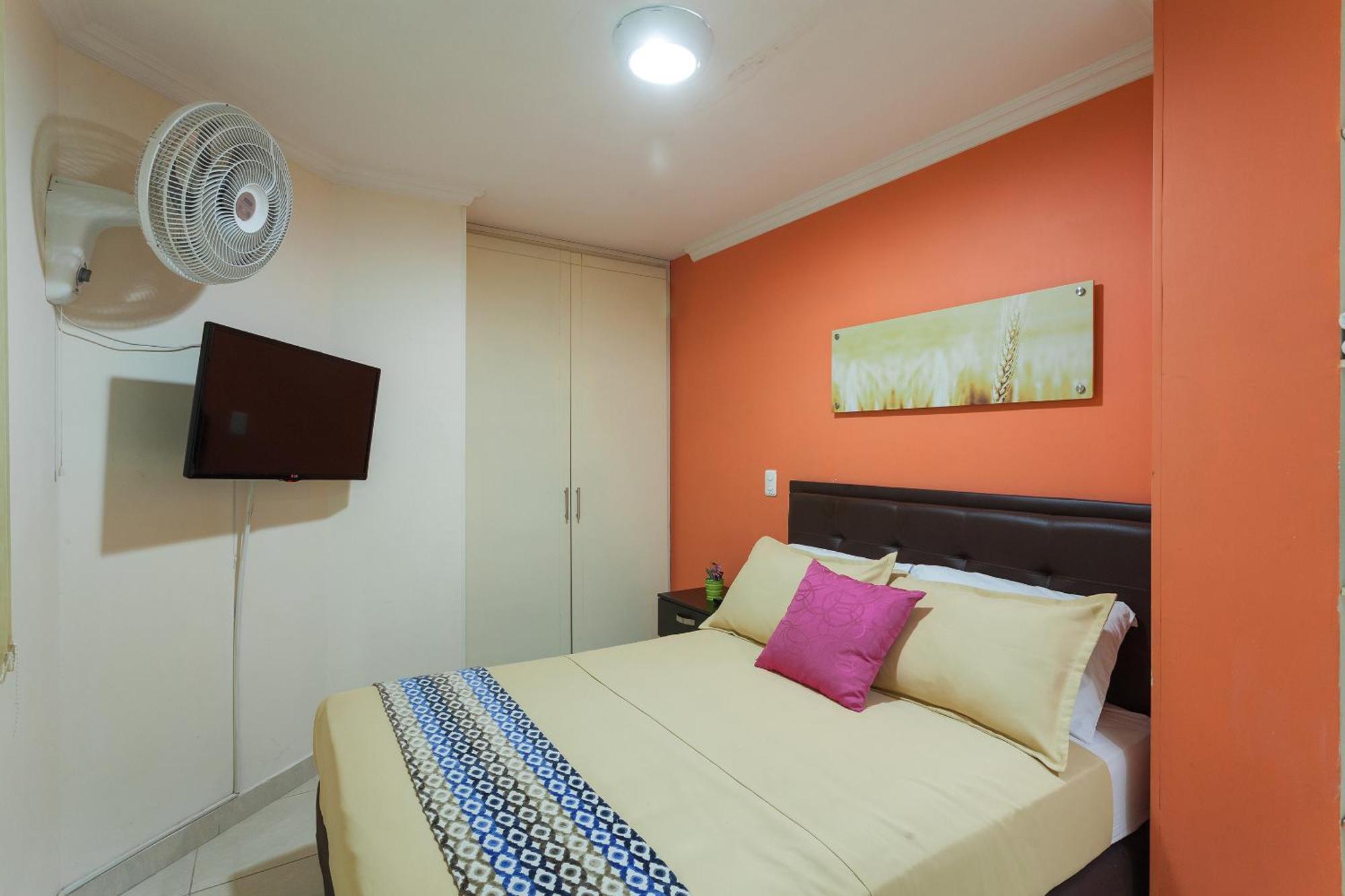 Apartamentos Laureles De La 70 Medellín Eksteriør billede
