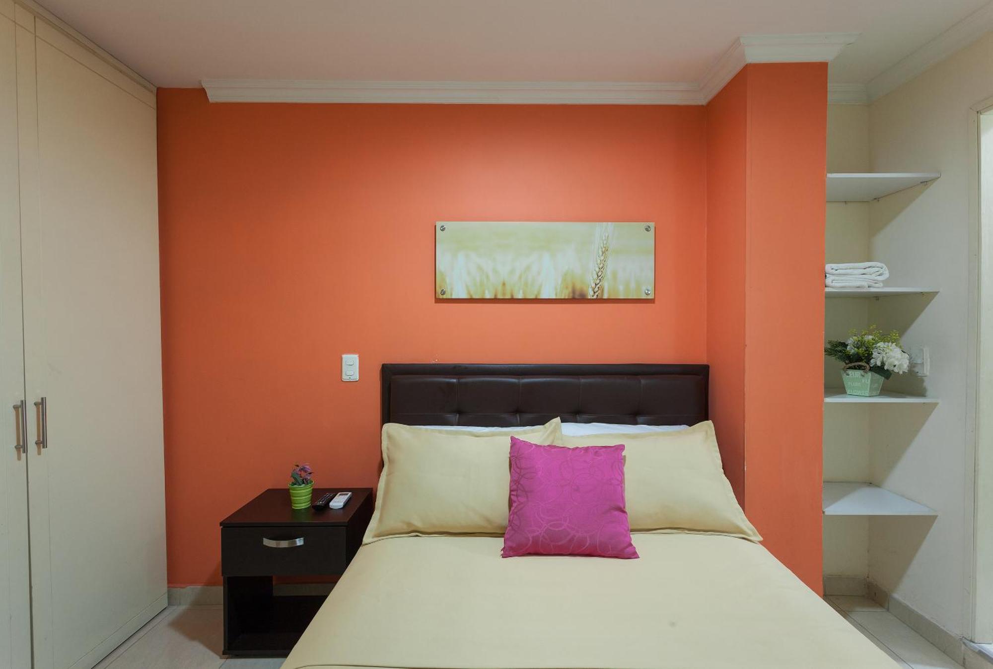 Apartamentos Laureles De La 70 Medellín Eksteriør billede