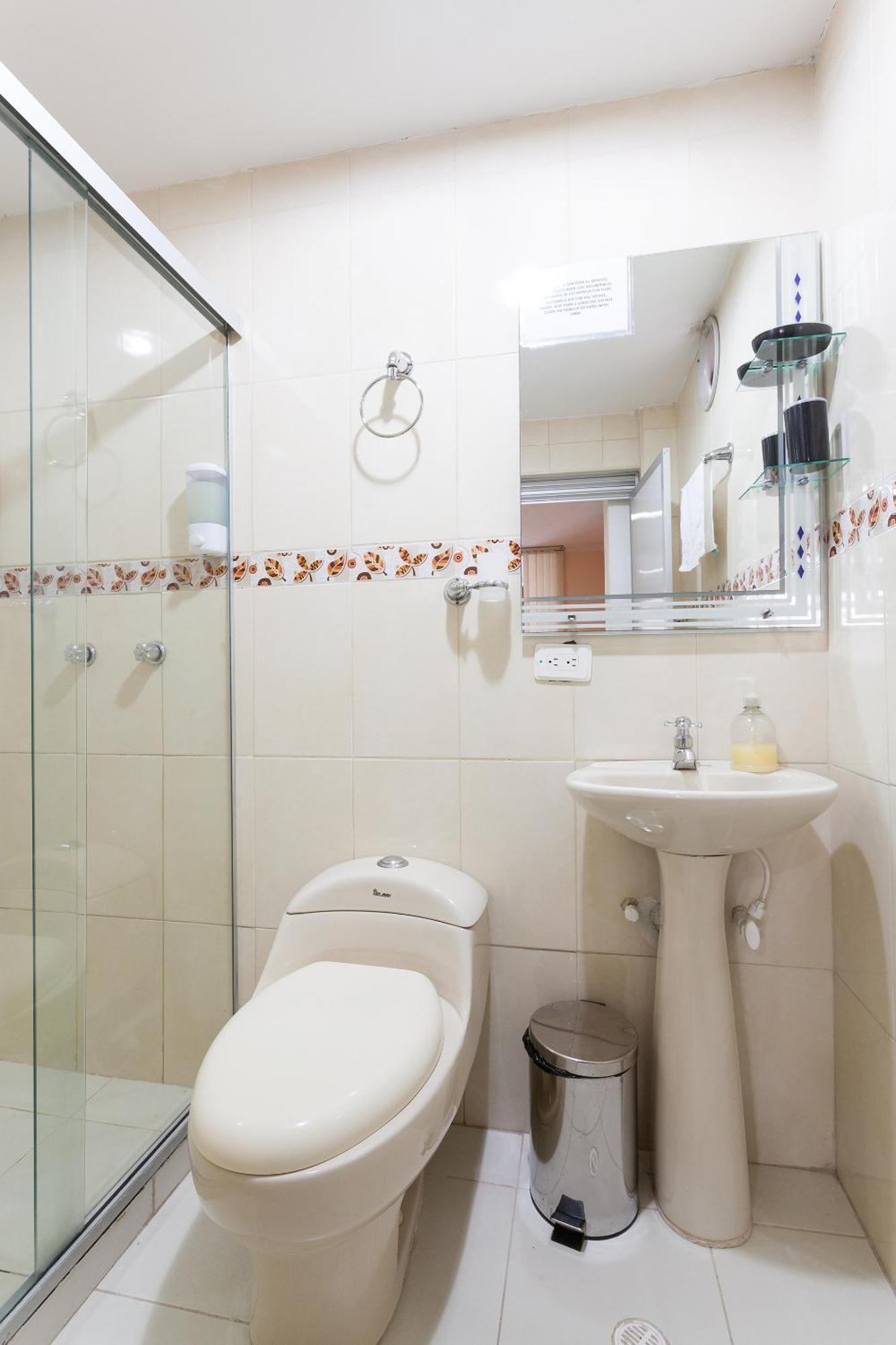 Apartamentos Laureles De La 70 Medellín Eksteriør billede