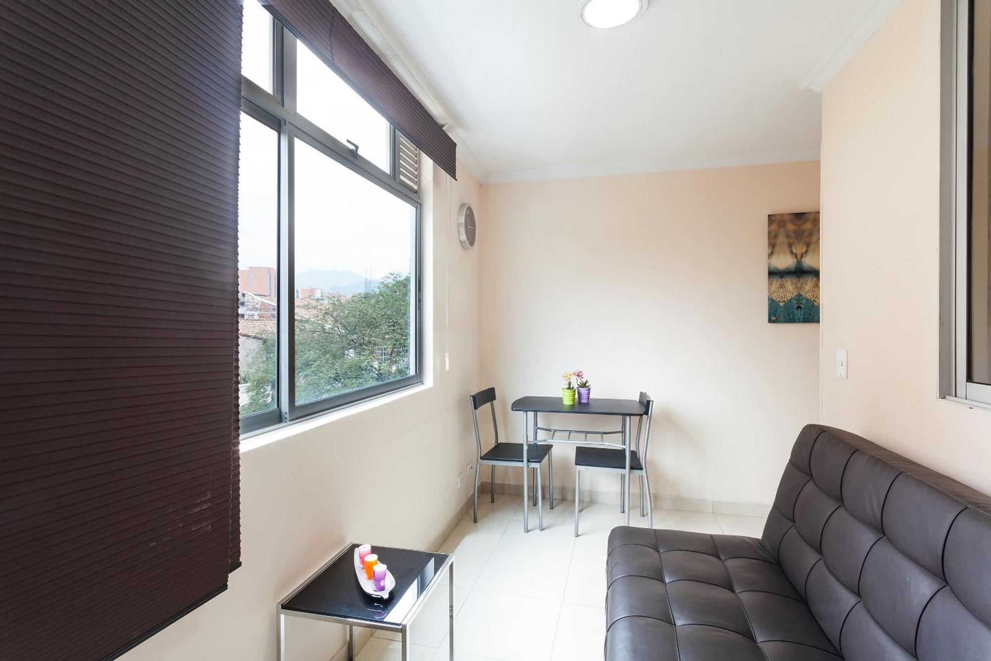 Apartamentos Laureles De La 70 Medellín Eksteriør billede