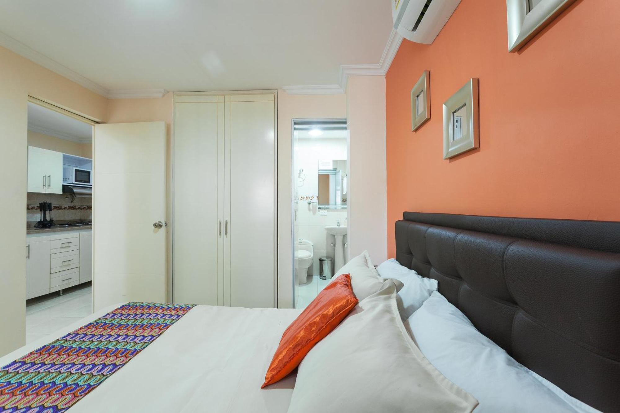 Apartamentos Laureles De La 70 Medellín Eksteriør billede