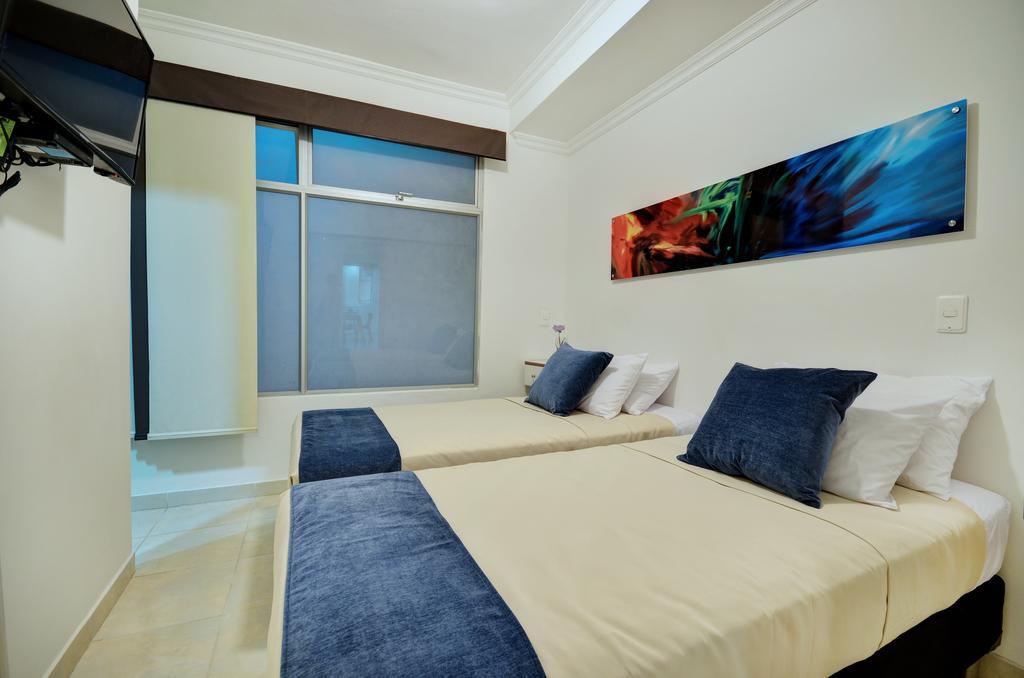 Apartamentos Laureles De La 70 Medellín Eksteriør billede