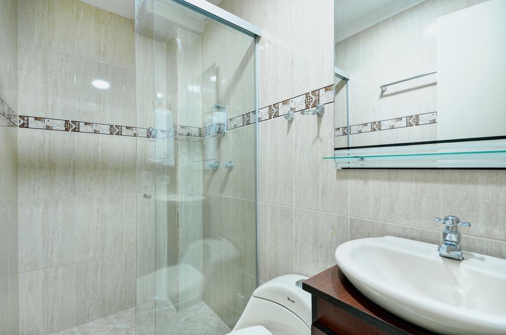 Apartamentos Laureles De La 70 Medellín Eksteriør billede