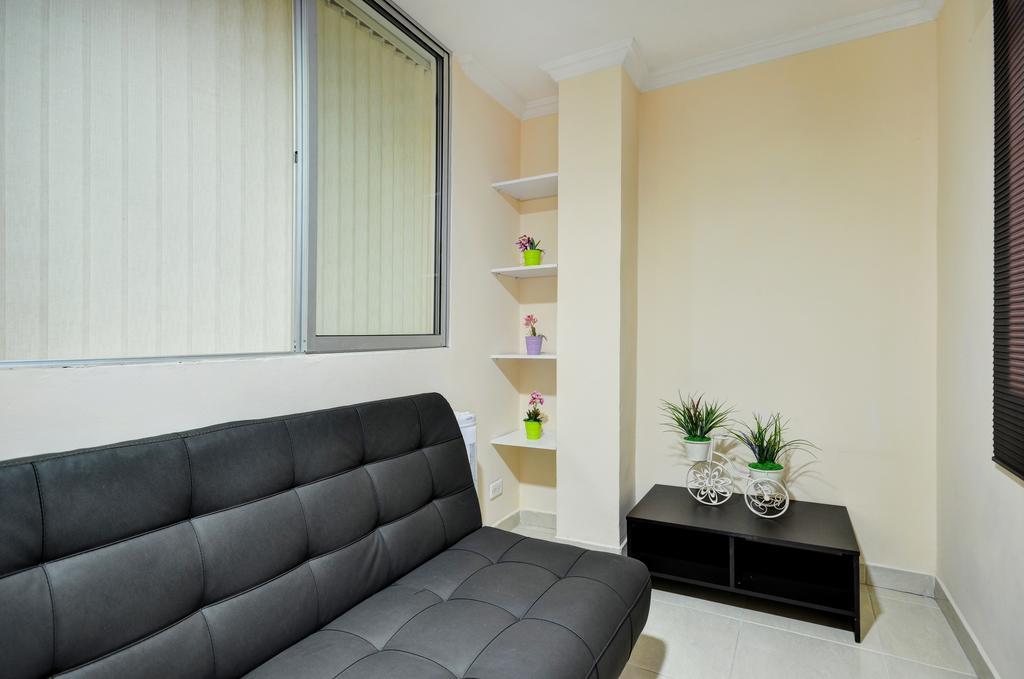 Apartamentos Laureles De La 70 Medellín Eksteriør billede