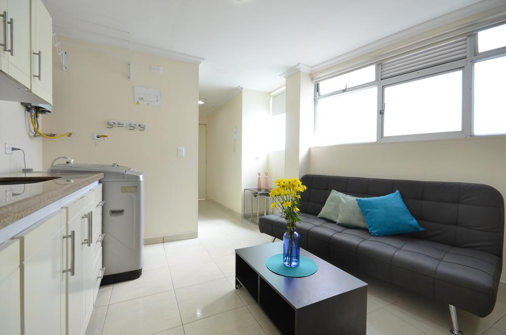 Apartamentos Laureles De La 70 Medellín Eksteriør billede